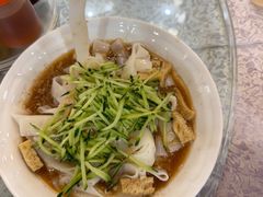 -汗腾格里·风味餐厅(新疆驻京办店)
