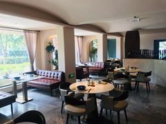 大堂-菲乐餐厅(三十年经营·湖滨路店)