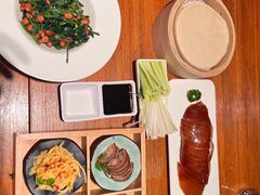 -京尊烤鸭店JINGZUN(春秀路店)