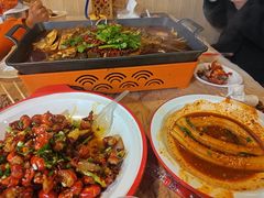 -郑记•不夜城烧烤•龙虾•虾蟹(黄鹤楼店)