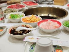 -沸炉重庆老火锅(军事博物馆店)