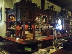 吧台-Long Bar(莱佛士酒店)