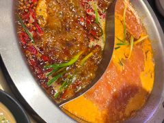 -沸炉重庆老火锅(军事博物馆店)