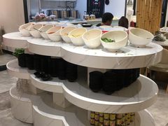 自助调料区-屋头串串(新街里店)