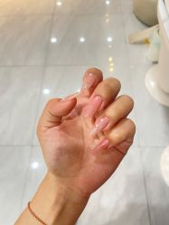 -花系美·美甲美睫精品店