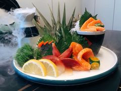 -鼎泰亨·海鲜牛肉餐厅(滨江店)