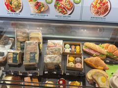 -星巴克(静安嘉里中心B2店)
