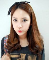 -时尚殿堂明星门店