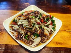 招牌醉蟹钳-臻鲜燕海鲜融合餐厅(金陵style店)