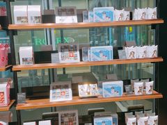 -Laderach 莱德拉(上海环贸iapm店)