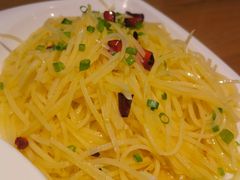 -严记小天府酸菜鱼(西四路店)