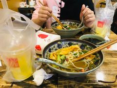 -柳石居柳州螺蛳粉(万达店)