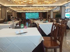 大堂-怡园饭店-餐厅(四望亭店)