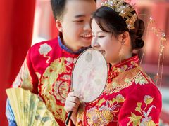 -经典婚纱摄影美学馆·私人定制