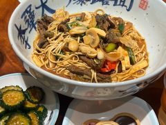 -李犟大爆鳝面·手工蟹黄包(湖滨西湖店)