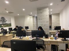 -金夫人化妆摄影职业培训学校