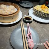 位于五道口购物中心五层。店内干净整洁，座椅设计舒适