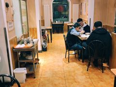 -清真吴记门钉肉饼·喜多利