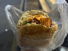 饼夹鸡蛋夹菜-三兄弟高炉烧饼