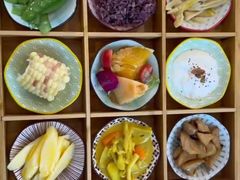 -轻蔬不用等·素食(江苏路店)