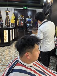 -豪帅男士理容馆