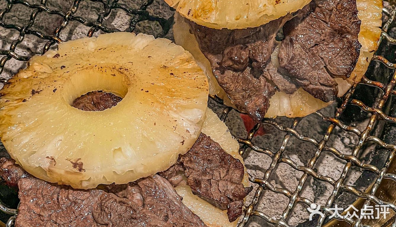 苏州的！！吃了一次就想n刷的泥炉烤肉🥓