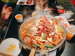 -辣尚瘾·烤鱼·新川菜(牡丹园直营店)