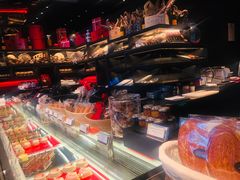 -Salon de The de Joel Robuchon(外滩18号店)