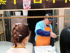 -中山美食街