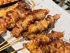 -何妹湿辣牛肉·粤式烧烤砂煲(桂雅路店)