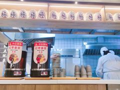 -馋三尺蟹粉小笼(人民广场店)