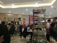 -海底捞火锅(宝龙广场夜宵主题店)