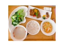 -敦南舒悦月子会所(南湖店)