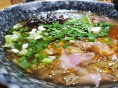 酸菜素米线-八月美食小馆(银泰城总店)