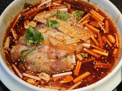 -万重锦·人文川菜馆(骡马市店)