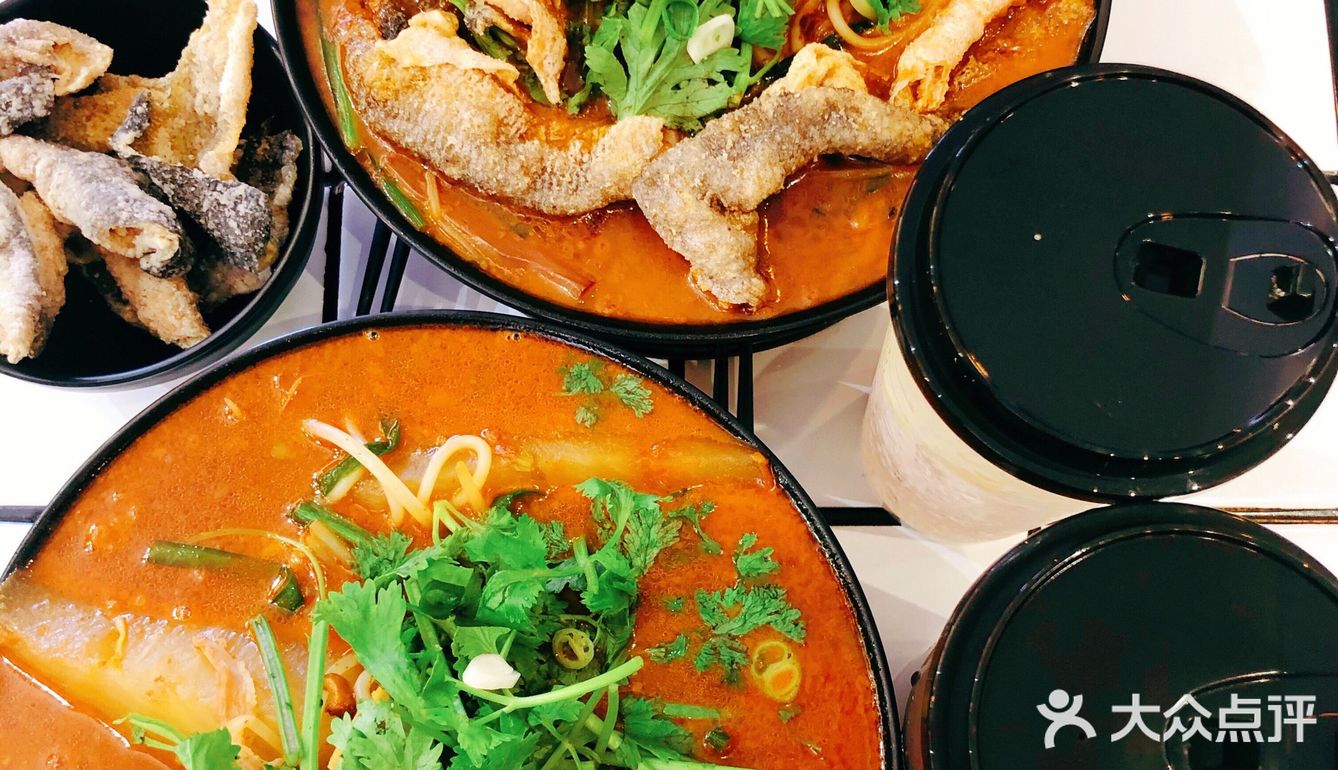 在魔都吃一碗正宗的香港米线难不难？🍜跟我来
