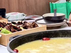 -汤宴·参须肚包鸡(南京路店)