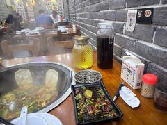 -曹丞相·地锅鸡·地锅鱼(武林店)