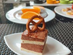 -棕榈阁·巴西烤肉海鲜自助餐厅(中州皇冠假日酒店)