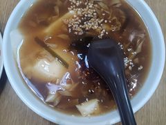 -三好食堂(煎饺·馄饨·肉饼米线·盛世广场店)