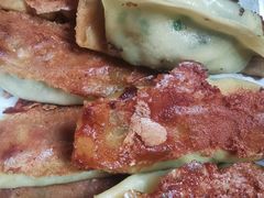 素三鲜锅贴-一品鲜鱼锅贴(人民一路店)