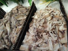 -金滏山烤肉·海鲜·火锅自助餐厅(襄阳万达店)