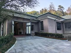 -滴水洞景区