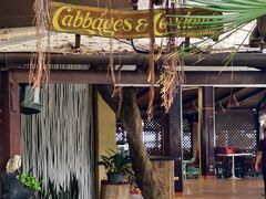 -卷心菜和避孕套餐厅(Pattaya)