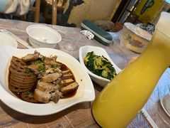 -霄汉牛三鲜湖北砂锅菜(万松园2店)