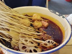 -拈签一笑黄牛肉辣卤串串