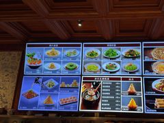 -八府香鸭·啫啫煲(华山路店)