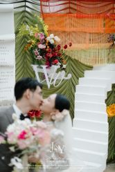 -Lady  Jane高端婚纱礼服馆