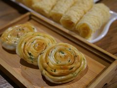 牛油煎葱油饼-十六蒲(桂林路店)