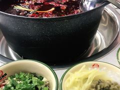 -俭让佬妈现卤串串(温江总店)